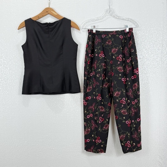 Talbots 2pc pant suit 100% silk embroidered Floral Embroidered Size 4P - Picture 2 of 16